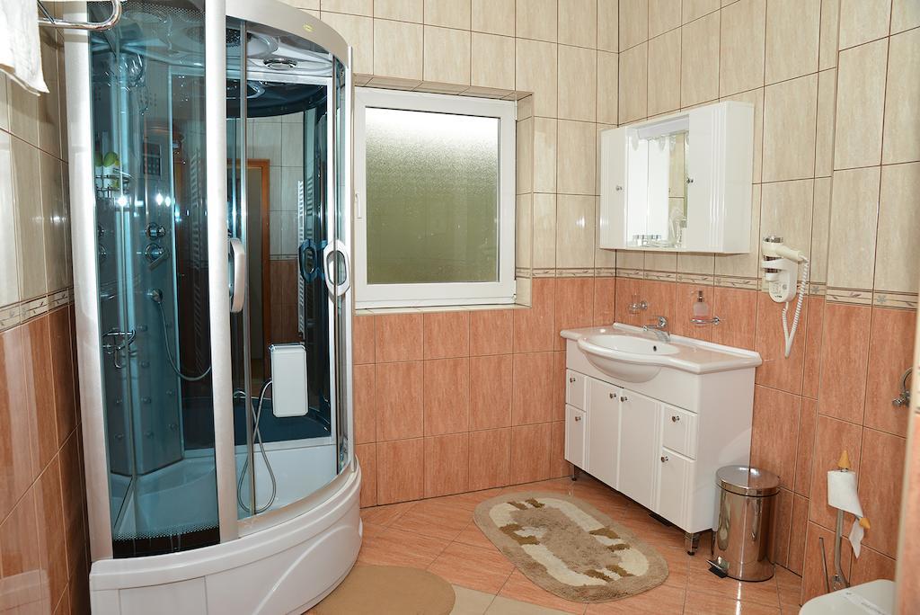 Hotel Venezia Imotski Oda fotoğraf